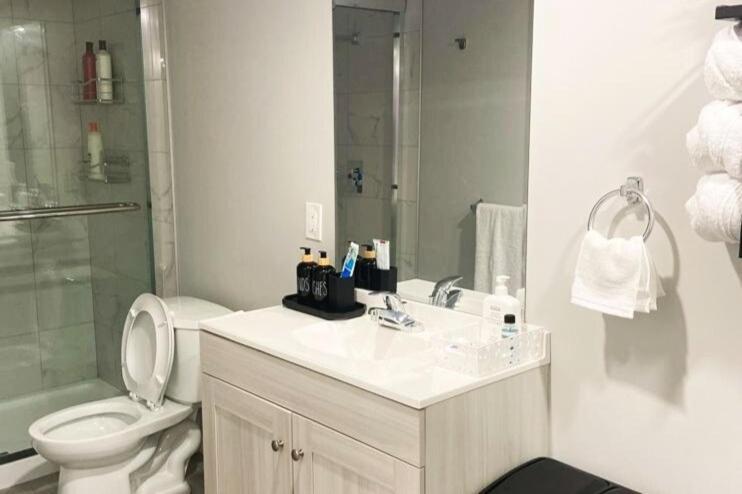 Sommie's Place 2 Bedroom Near Airport